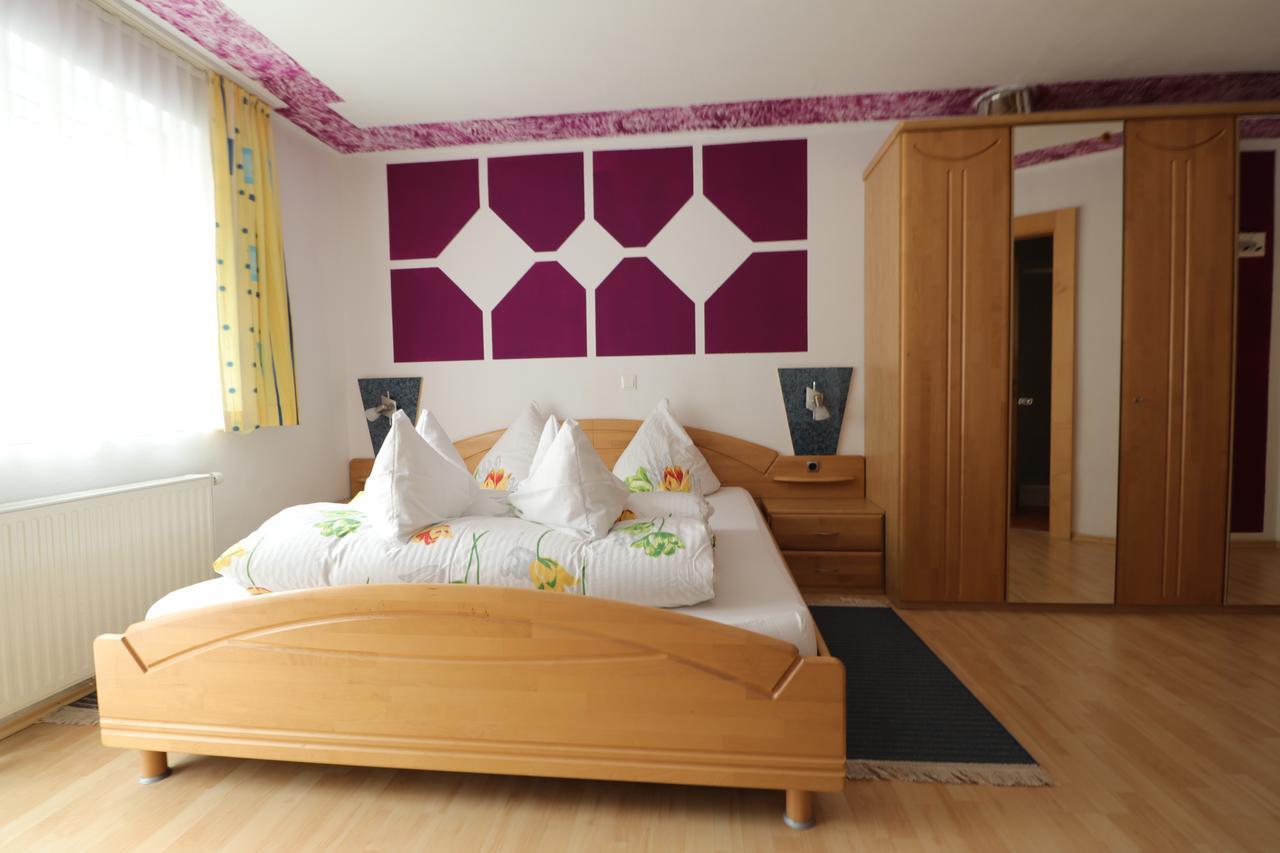 فندق ستامسفي  Gastehaus Possard المظهر الخارجي الصورة